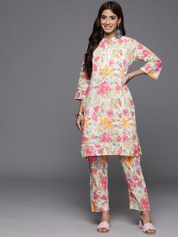 Varanga Women Off White Floral Printed Kurta With Bottom